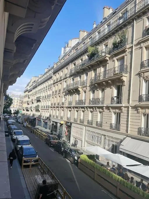 Appartement De Luxe Juste A Cote Des Champs-Elysees Paris