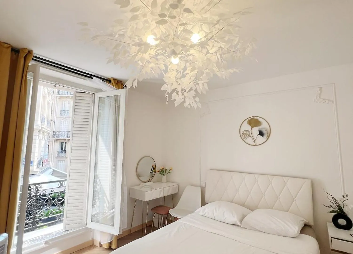 Appartement De Luxe Juste A Cote Des Champs-Elysees Paris France
